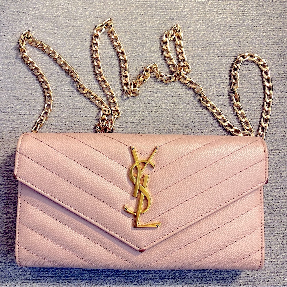 Authentic Saint Laurent Monogramme Large Grain De Poudre Leather Flap Wallet